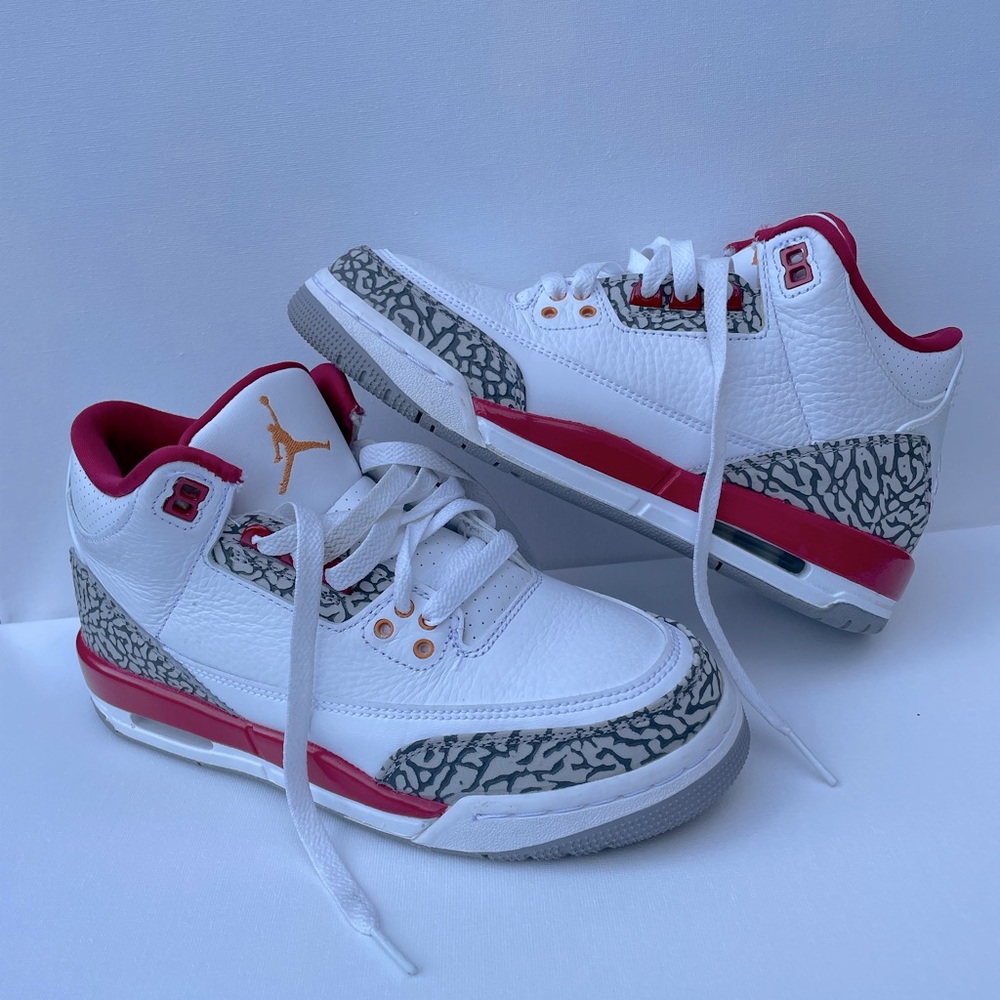 2022 Air Jordan 3 Retro 'Cardinal Red'